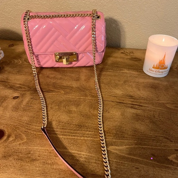 Michael Kors Peyton Shoulder Flap Bag – Carnation Vegan Leather - Picture 4 of 9